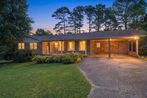 Homes For Sale - 1232 Hall Drive<br/> Bridgeport, AL 35740
