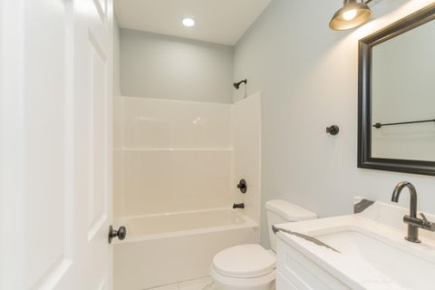 Tiny photo for 617 W 47th Street, Chattanooga, TN 37410 (MLS # 1527290)