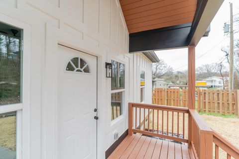 Tiny photo for 617 W 47th Street, Chattanooga, TN 37410 (MLS # 1527290)