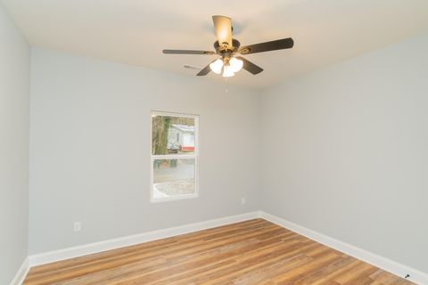 Tiny photo for 617 W 47th Street, Chattanooga, TN 37410 (MLS # 1527290)