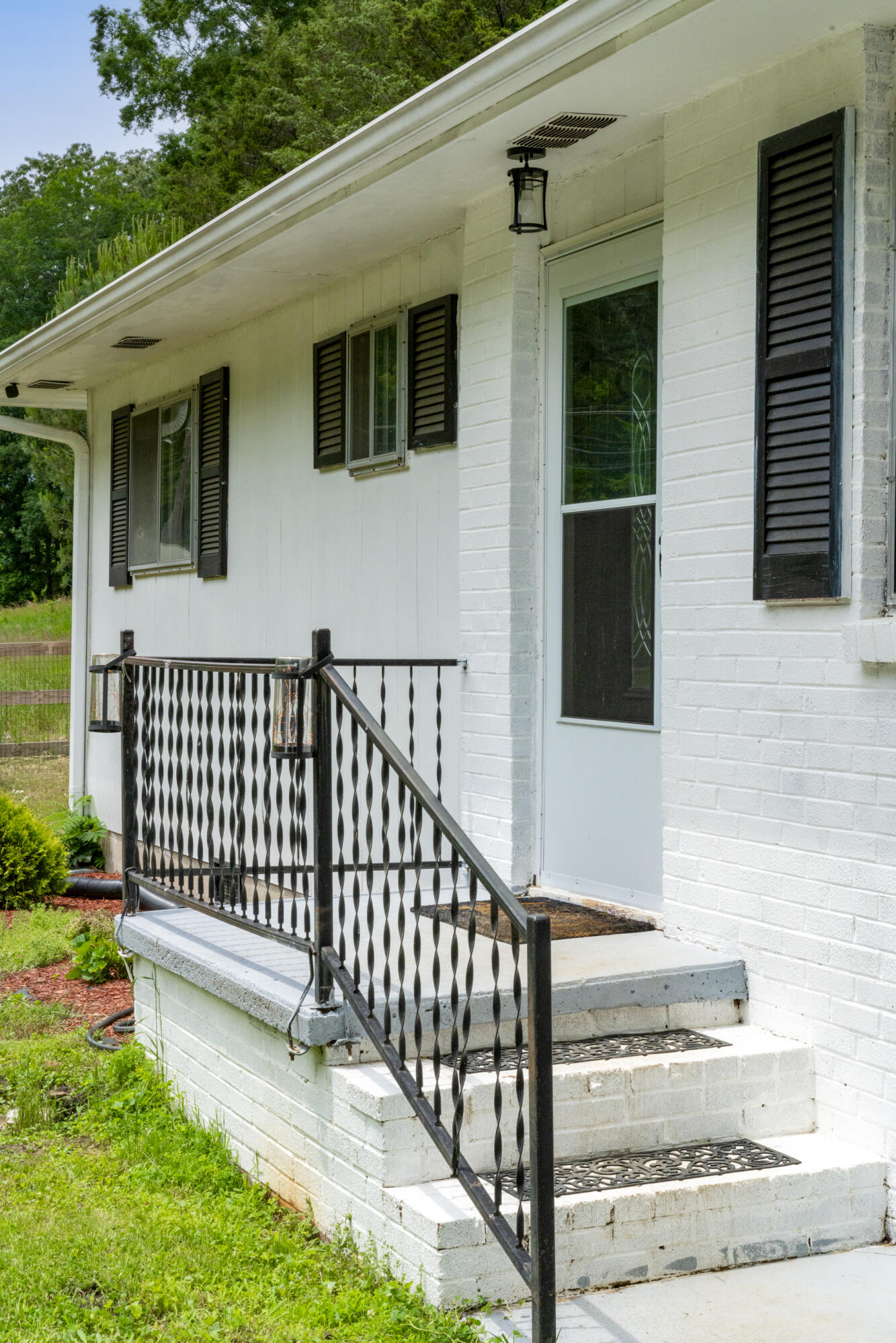 1204 N Long Hollow Road, Chickamauga, Georgia image 3