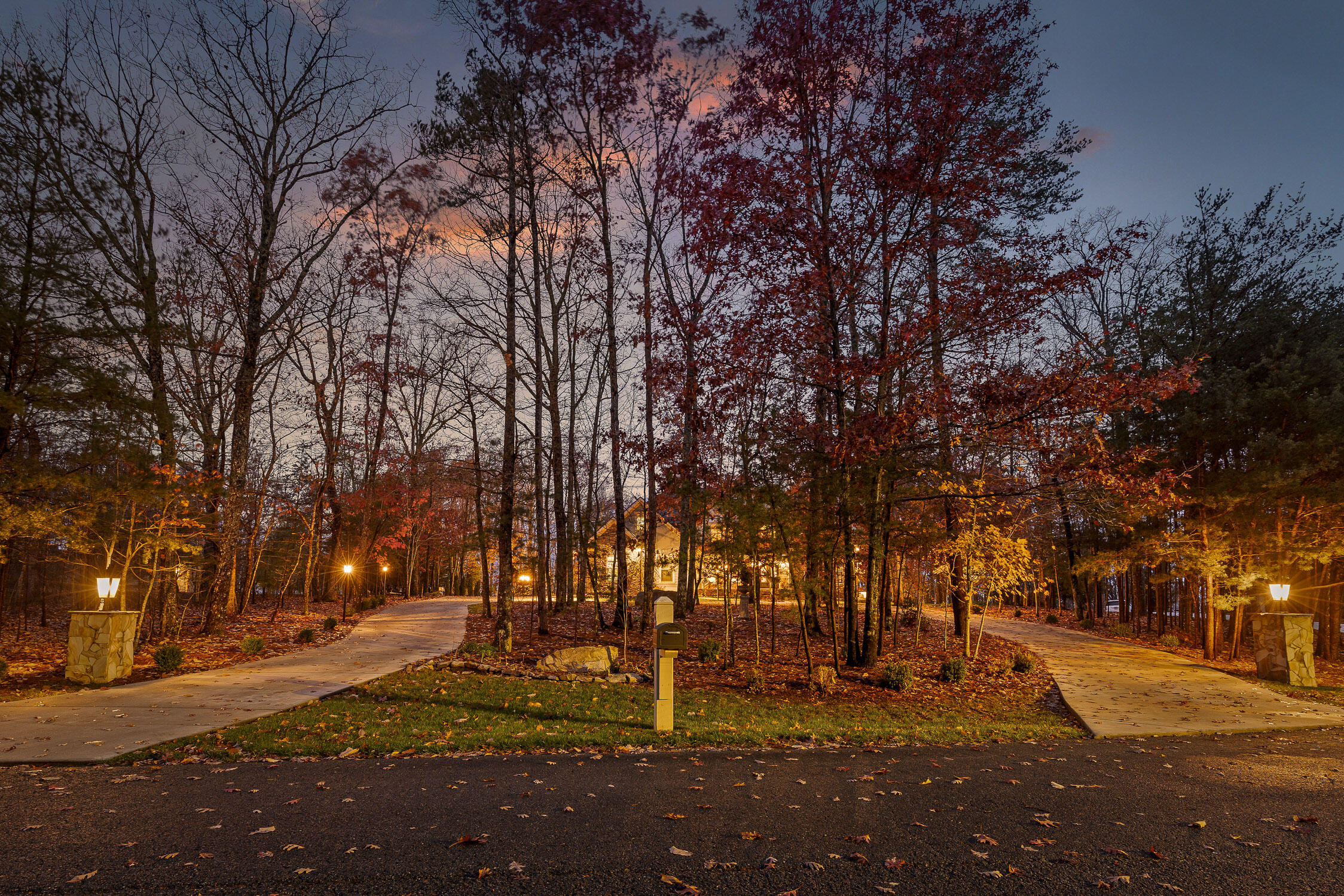 697 N Stewart Lane Ln, Rising Fawn, Georgia image 3