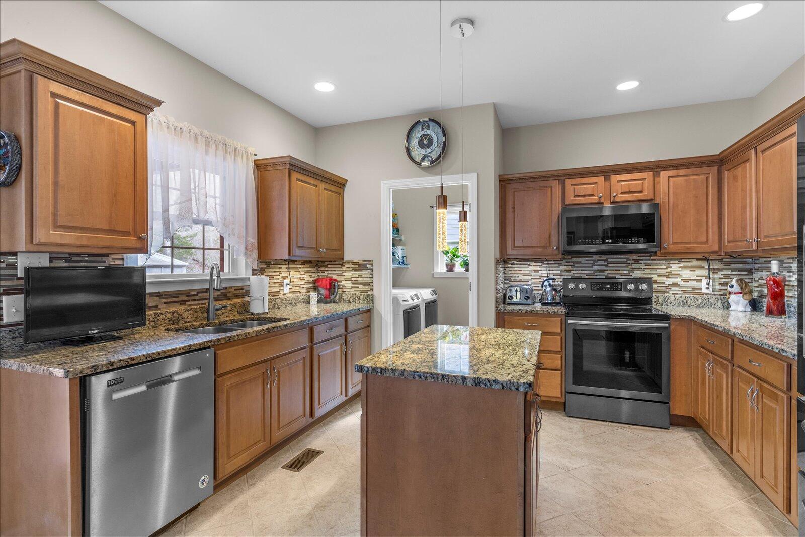 7087 Neville Drive, Ooltewah, Tennessee image 17