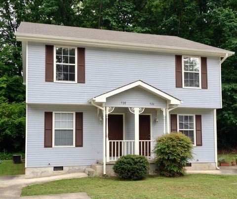 Photo of 926 Polo Place, Chattanooga, TN 37405 (MLS # 1530604)