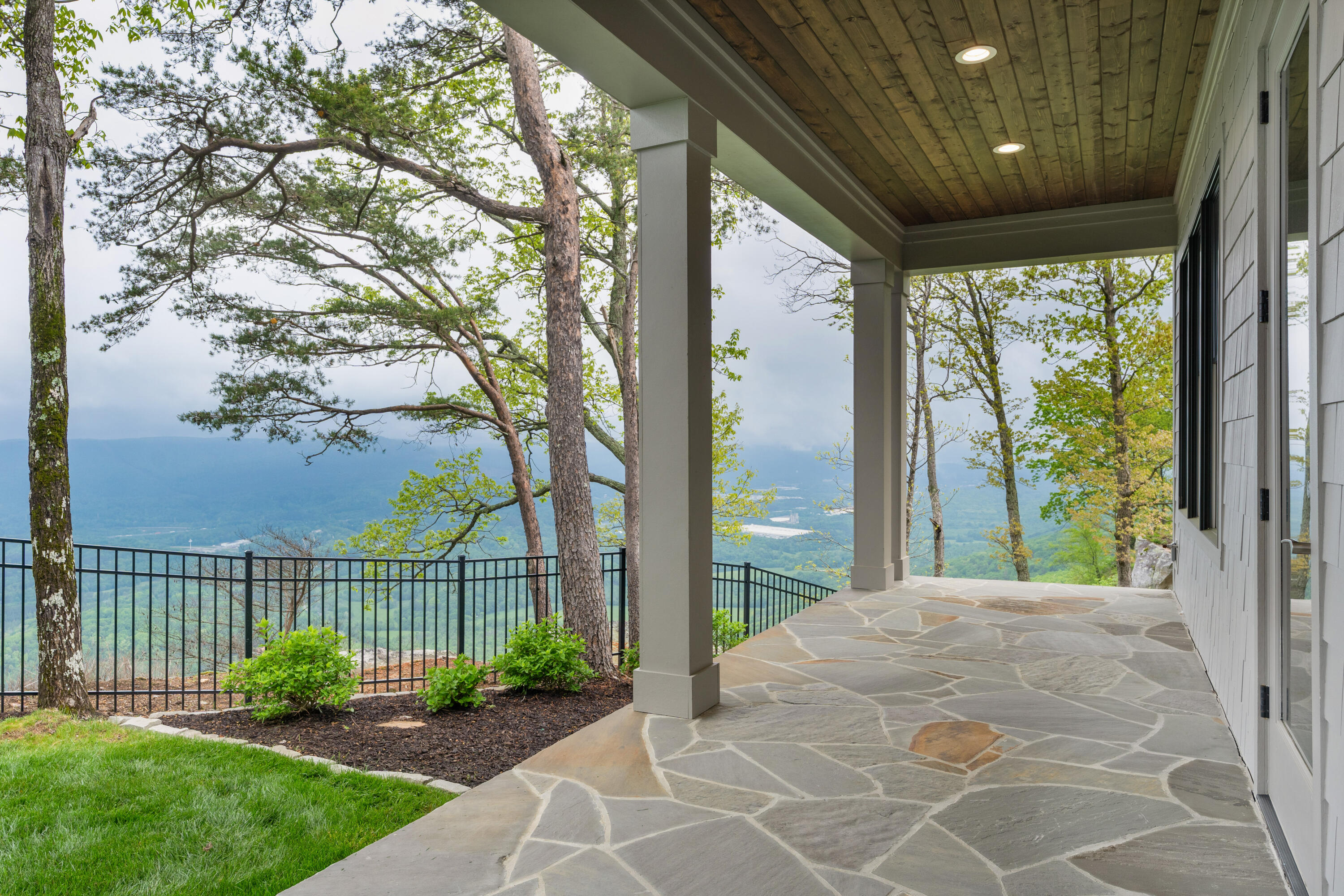 415 Brow Wood Lane, Lookout Mountain, Georgia image 48