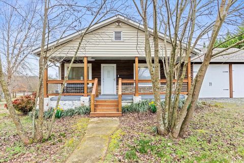 Photo of 5765 Red Clay Road, Cohutta, GA 30710 (MLS # 1529012)