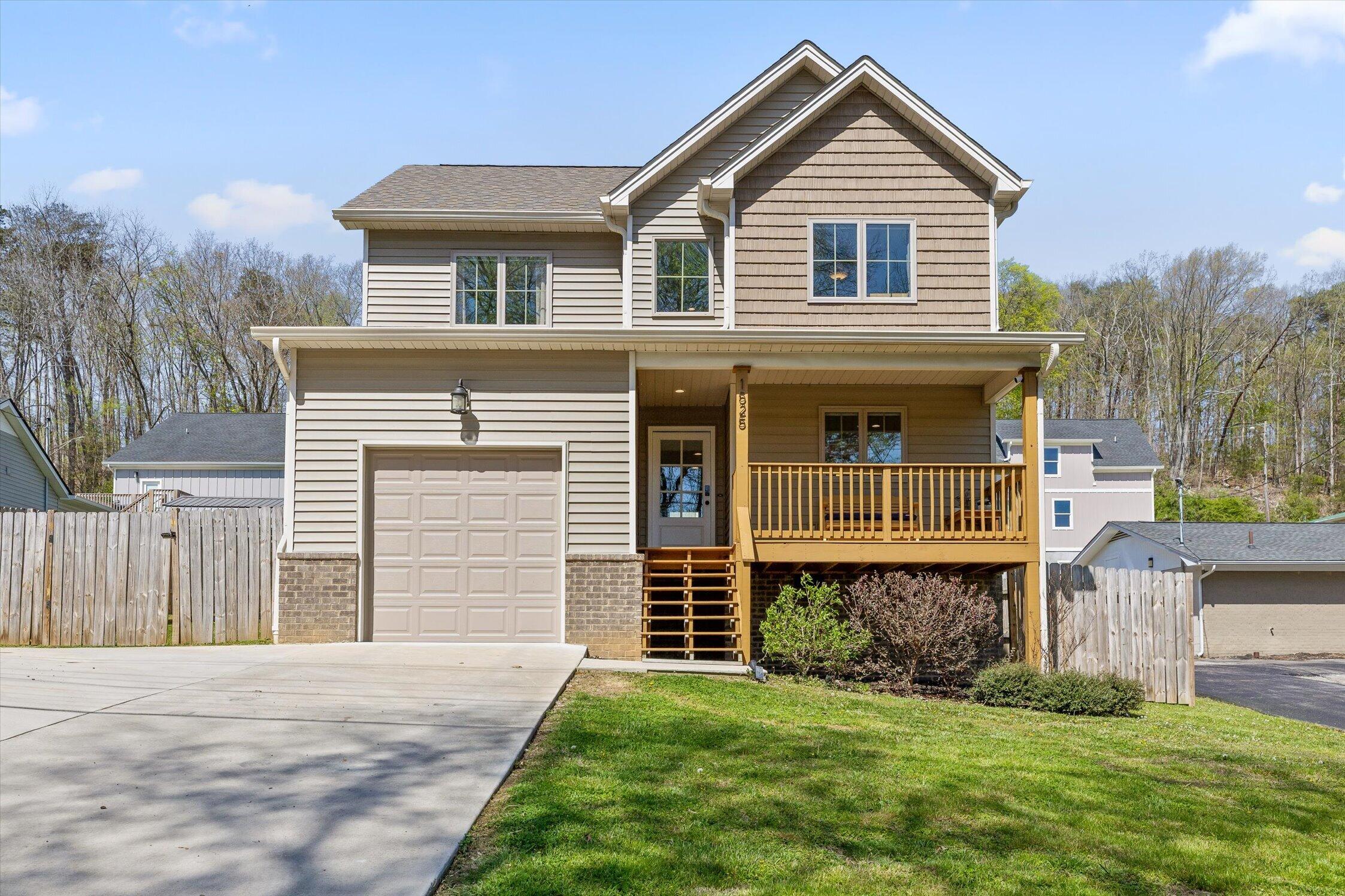 1525 Westside Dr. NW