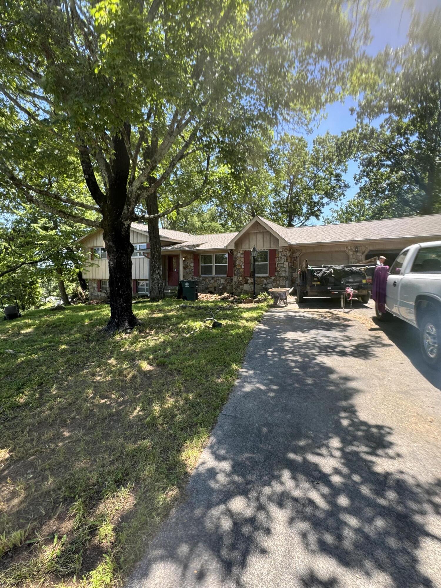 1324 Clearpoint Drive, Hixson, Tennessee image 1