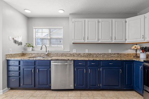 Tiny photo for 2341 Ashford Drive, Chattanooga, TN 37421 (MLS # 1528874)