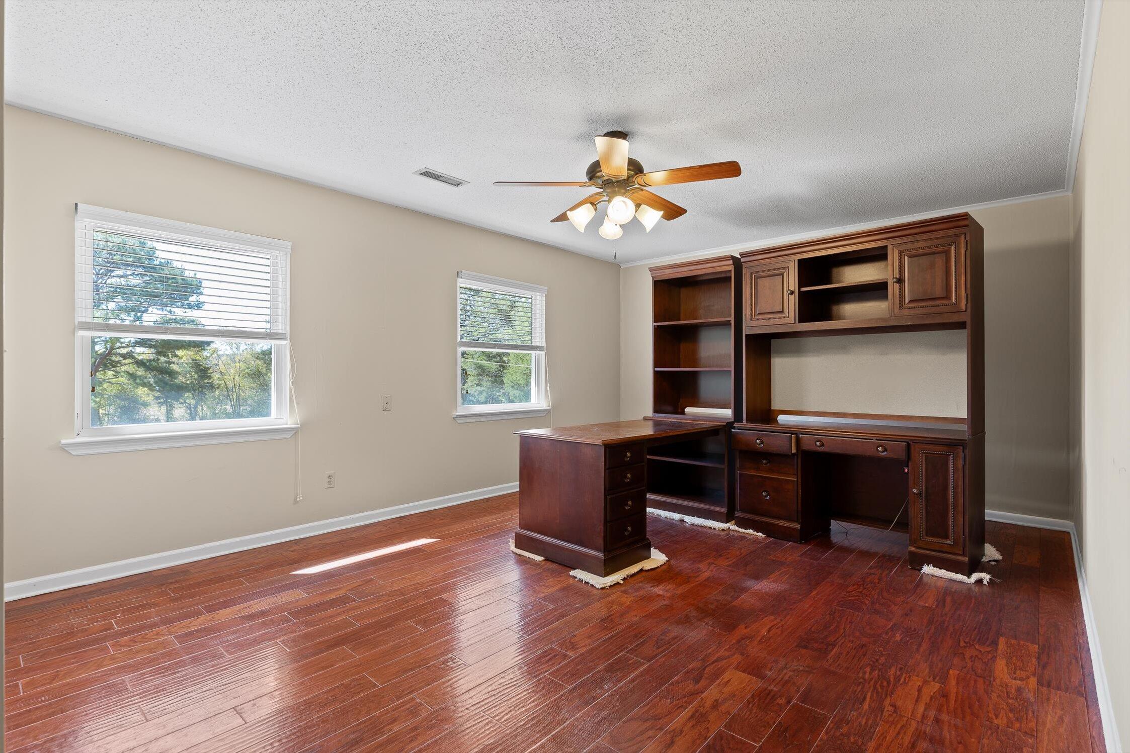 McDonald, Tennessee 37353, United States, 4 Bedrooms Bedrooms, ,3 BathroomsBathrooms,Residential,Pending,229362