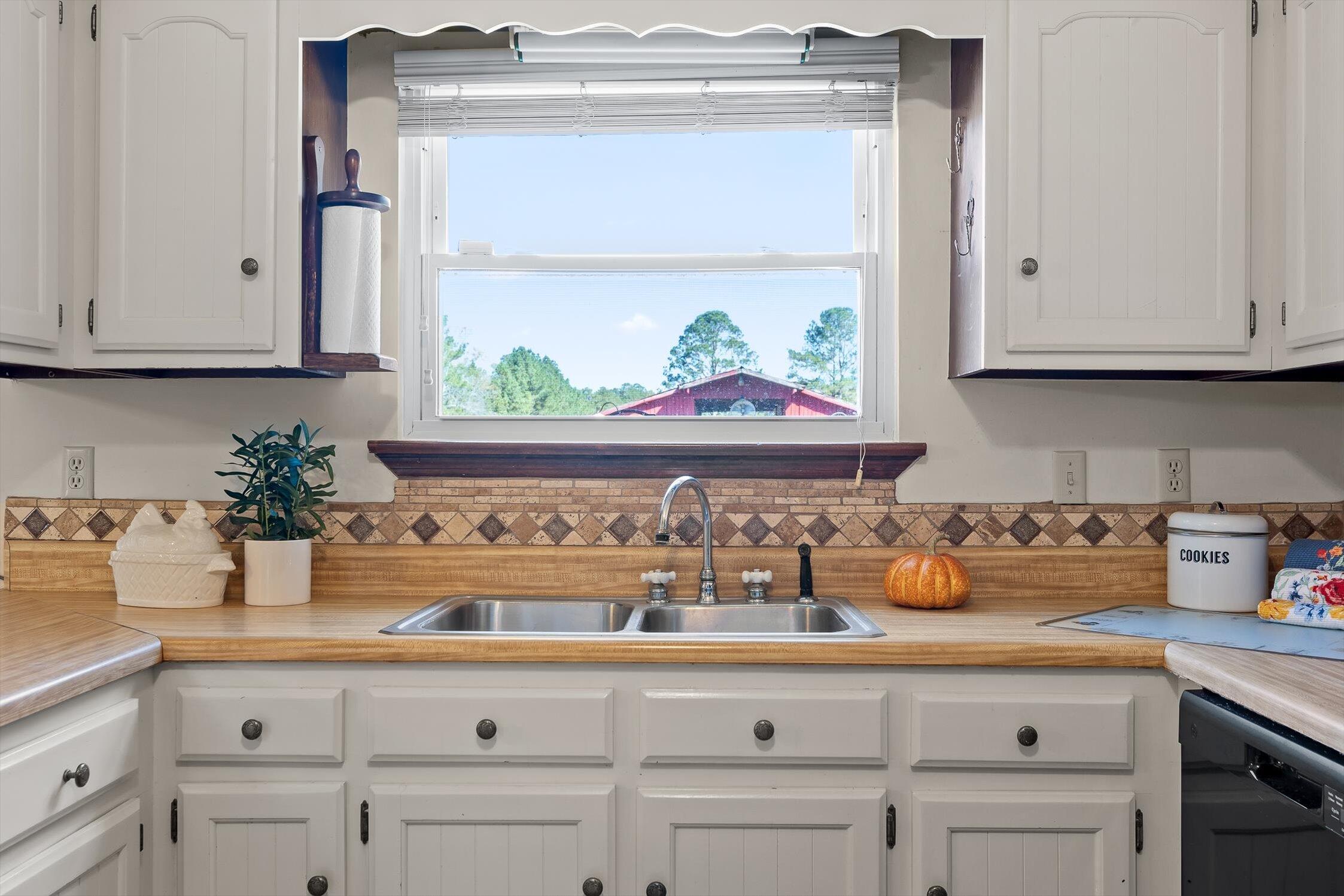 McDonald, Tennessee 37353, United States, 4 Bedrooms Bedrooms, ,3 BathroomsBathrooms,Residential,Pending,229362