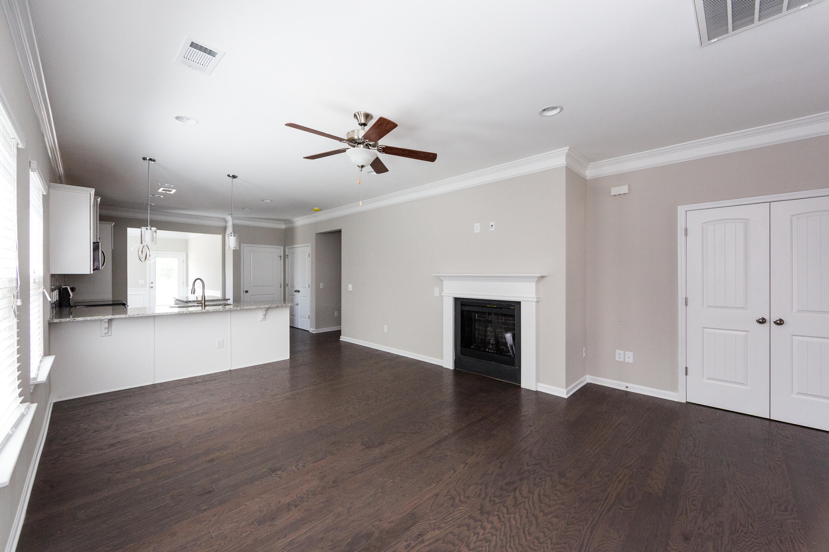 4923 Hazelnut Lane