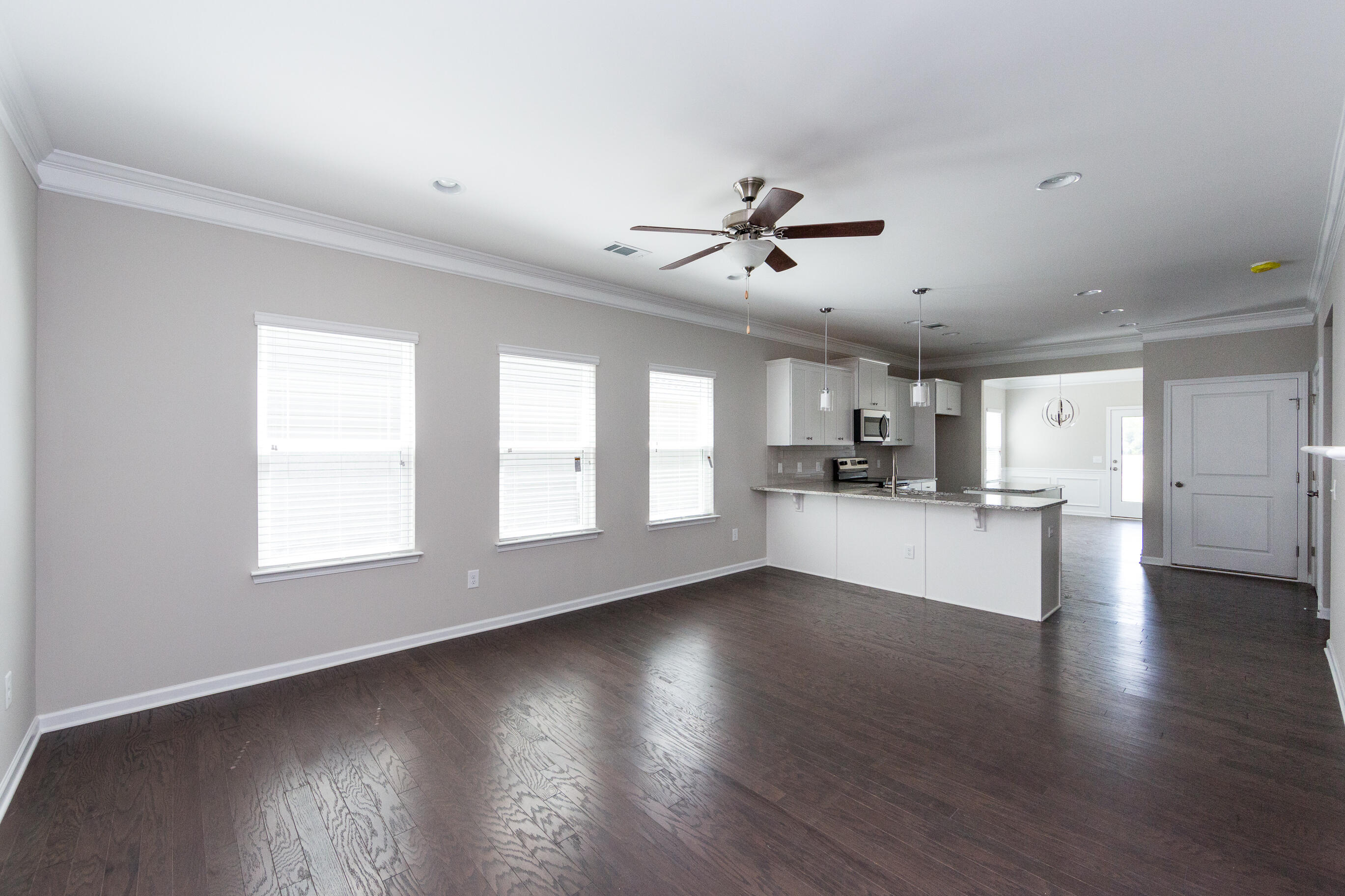 4923 Hazelnut Lane