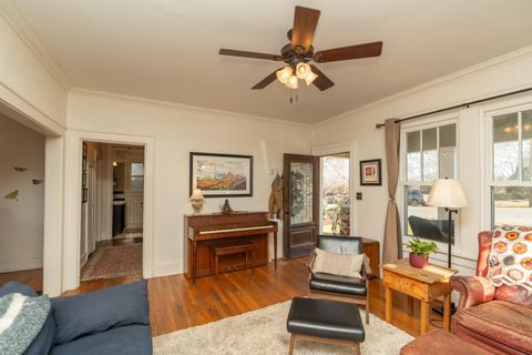 Tiny photo for 916 Mississippi Avenue, Chattanooga, TN 37405 (MLS # 1525173)