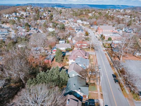 Tiny photo for 916 Mississippi Avenue, Chattanooga, TN 37405 (MLS # 1525173)