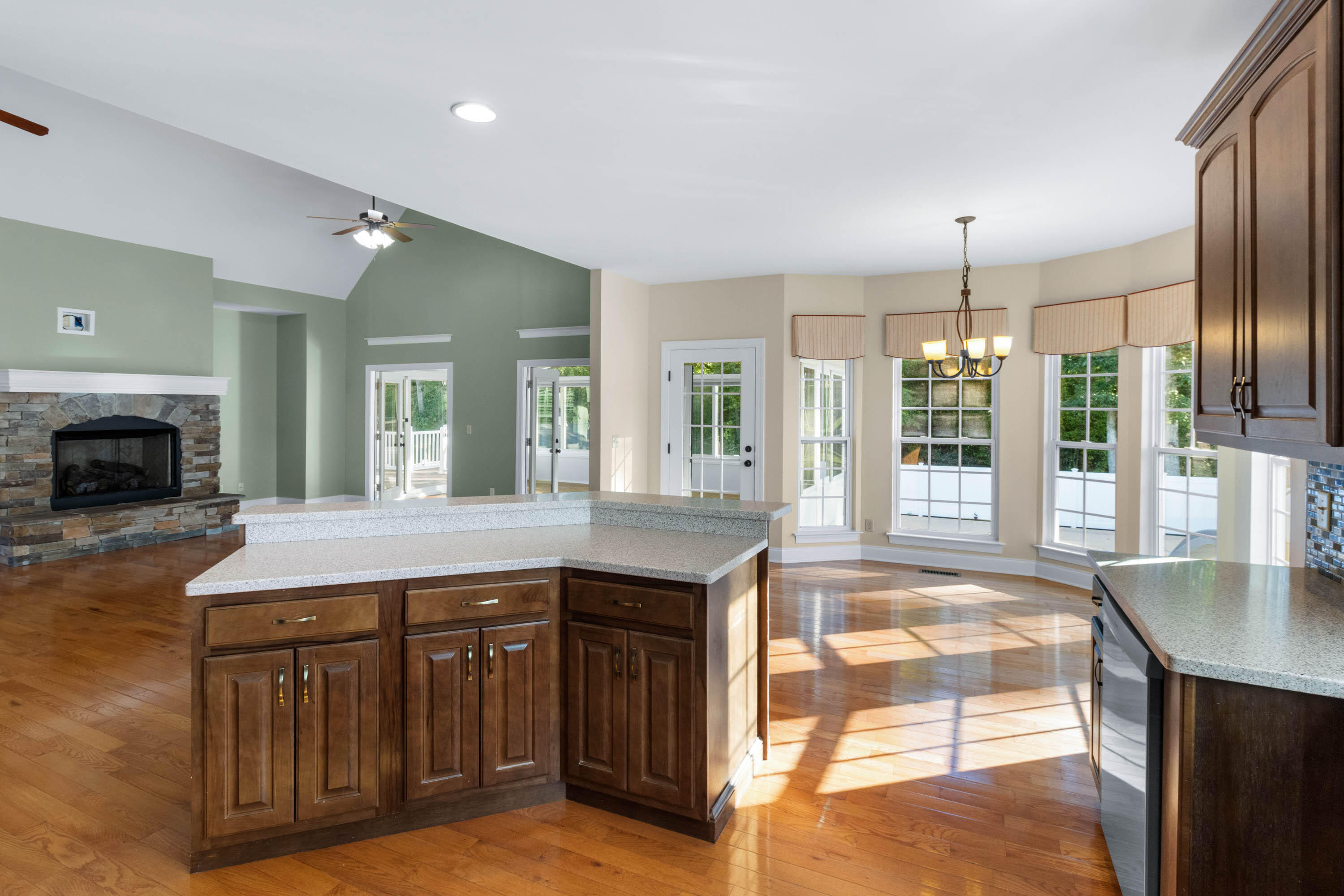 212 Twelve Oaks Drive, Rock Spring, Georgia image 9