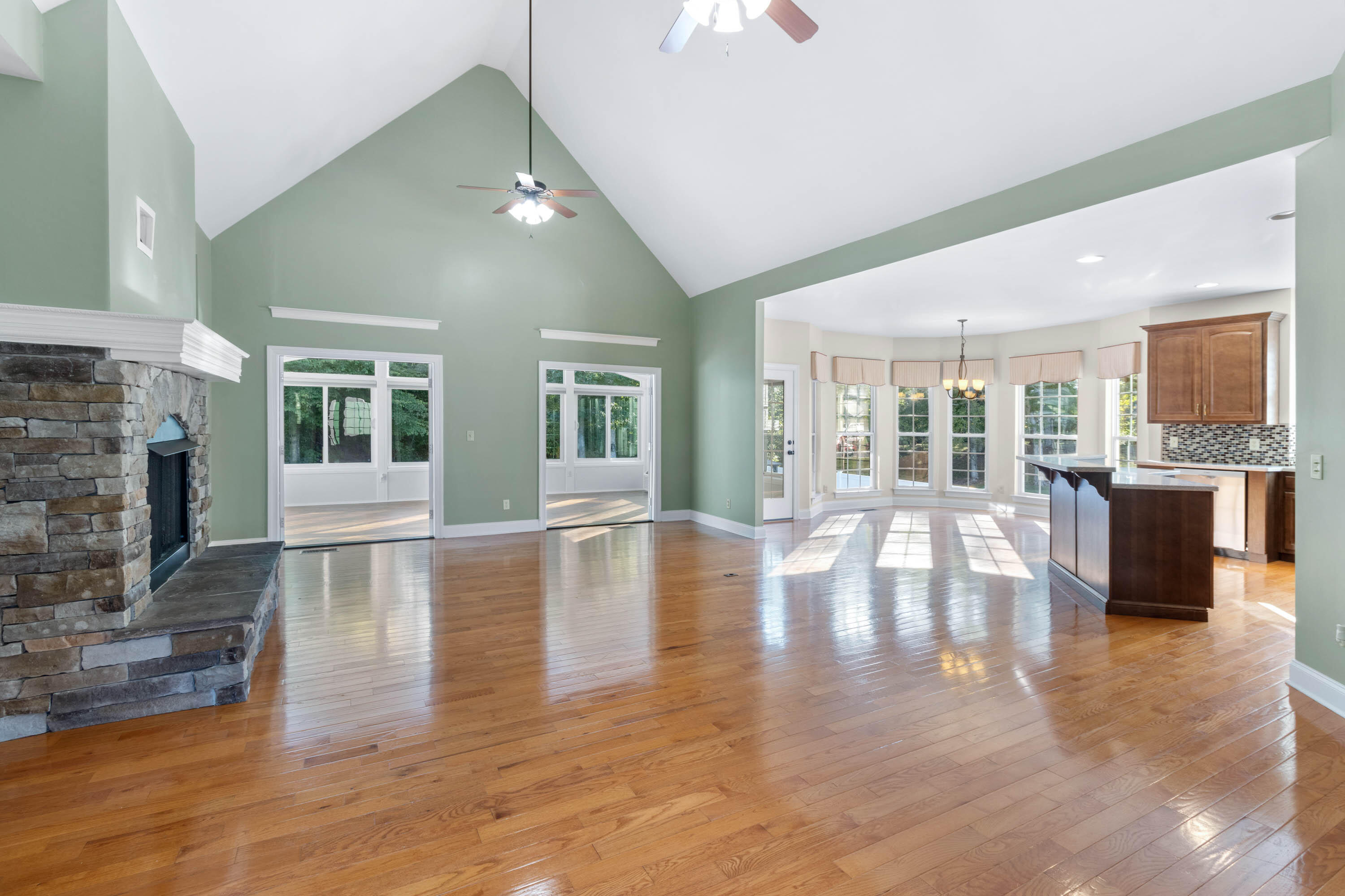 212 Twelve Oaks Drive, Rock Spring, Georgia image 2