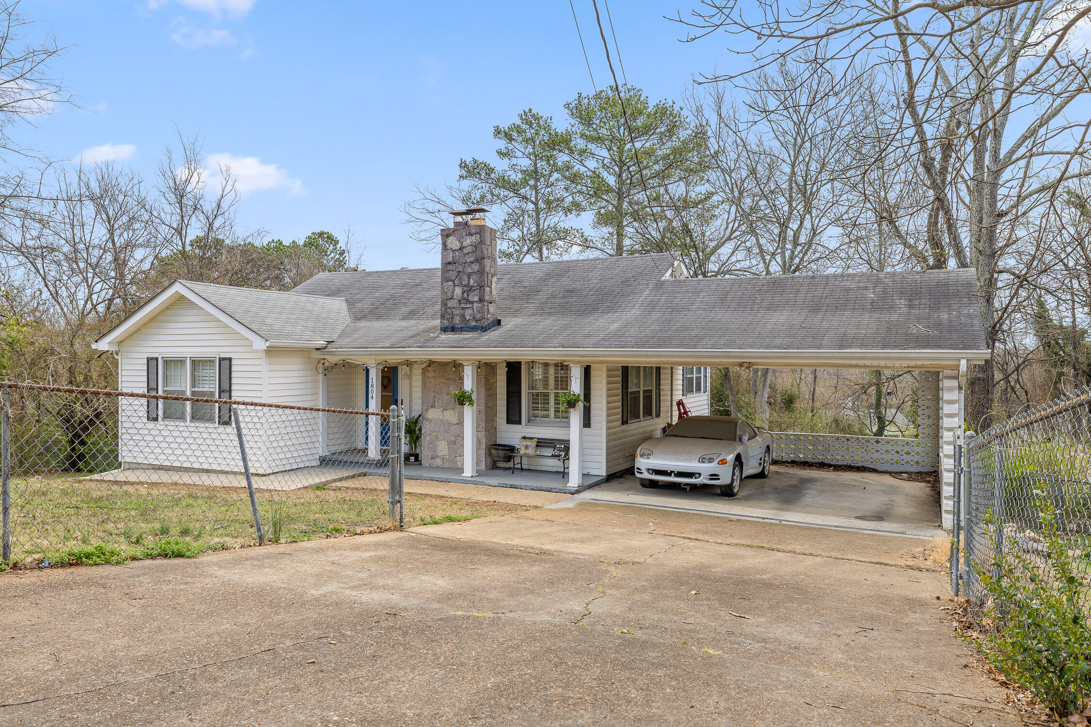 Chattanooga, Tennessee 37412, United States, 2 Bedrooms Bedrooms, ,1 BathroomBathrooms,Residential,Active,88331