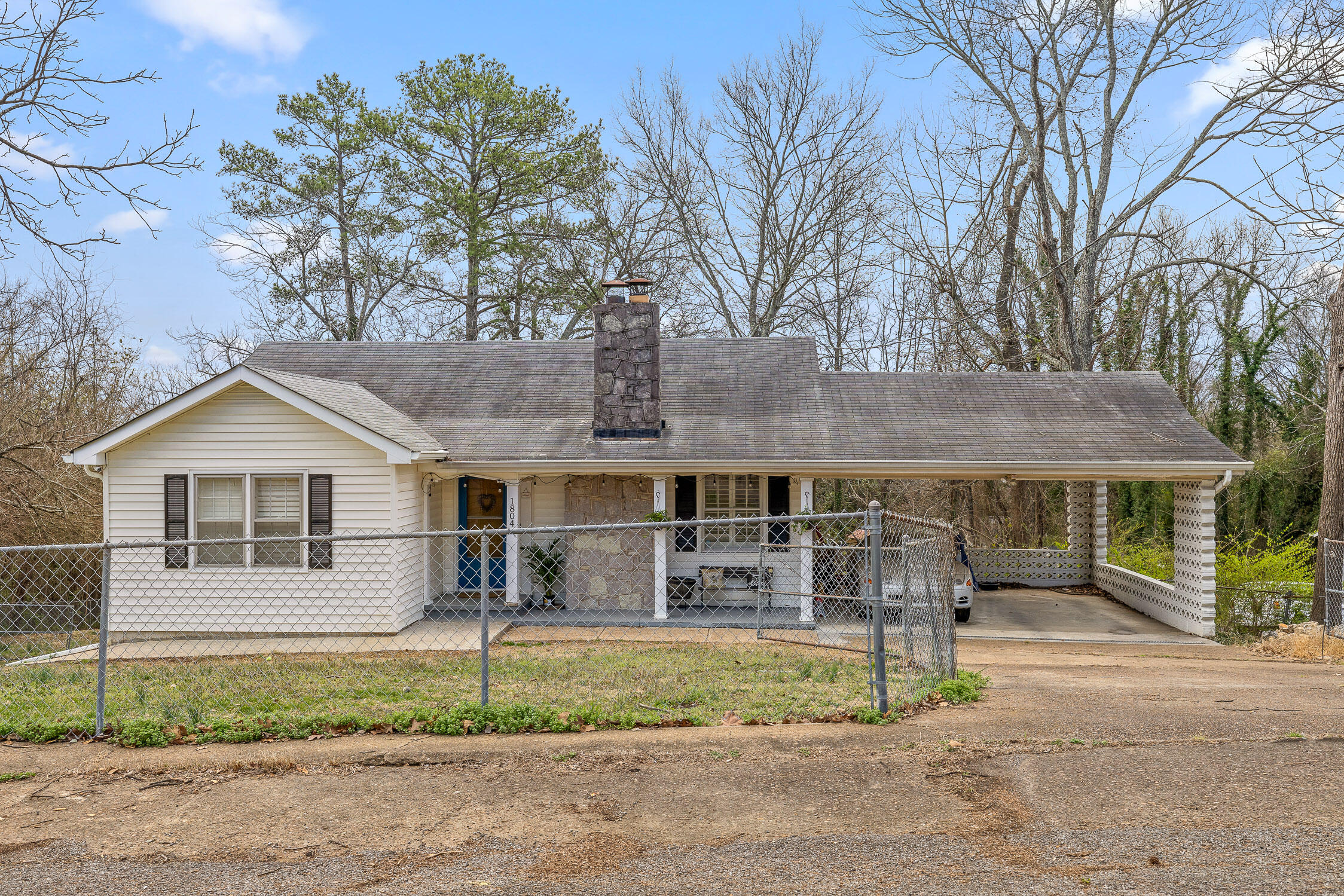 Chattanooga, Tennessee 37412, United States, 2 Bedrooms Bedrooms, ,1 BathroomBathrooms,Residential,Active,88331