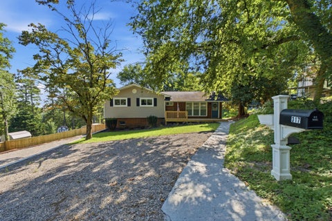 Photo of 317 Signal Drive, Rossville, GA 30741 (MLS # 1543951)