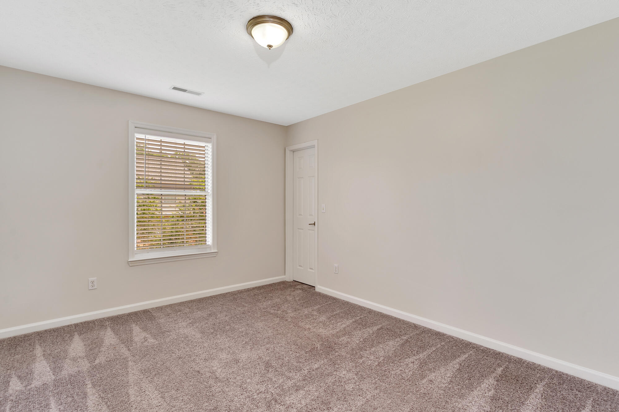 1610 Chase Meadows Circle, Hixson, Tennessee image 33
