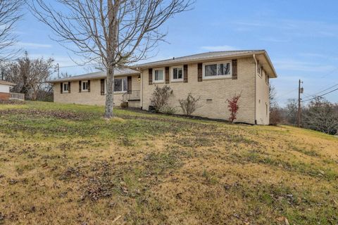 Tiny photo for 5416 Crestview Drive, Hixson, TN 37343 (MLS # 1525171)