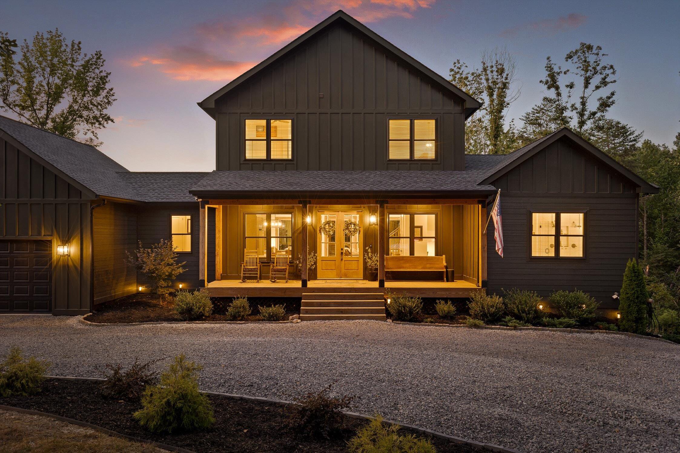 852 Old Grand Center Road