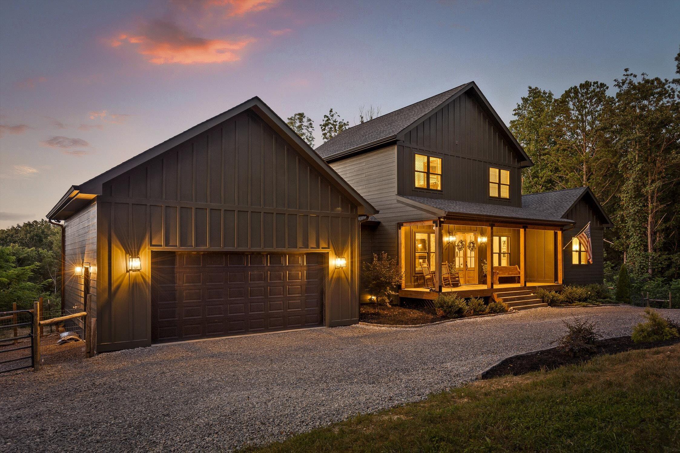 852 Old Grand Center Road