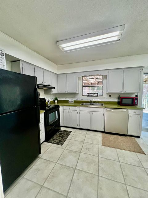 Tiny photo for 1032 Hill Crest Road, Hixson, TN 37343 (MLS # 1529416)