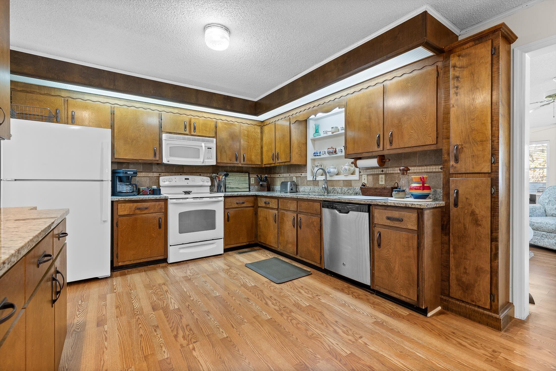 Chattanooga, Tennessee 37416, United States, 2 Bedrooms Bedrooms, ,2 BathroomsBathrooms,Residential,Active,227465