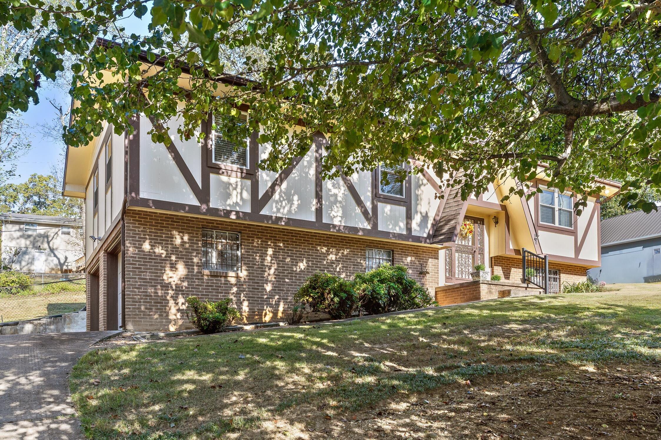 Chattanooga, Tennessee 37416, United States, 2 Bedrooms Bedrooms, ,2 BathroomsBathrooms,Residential,Active,227465