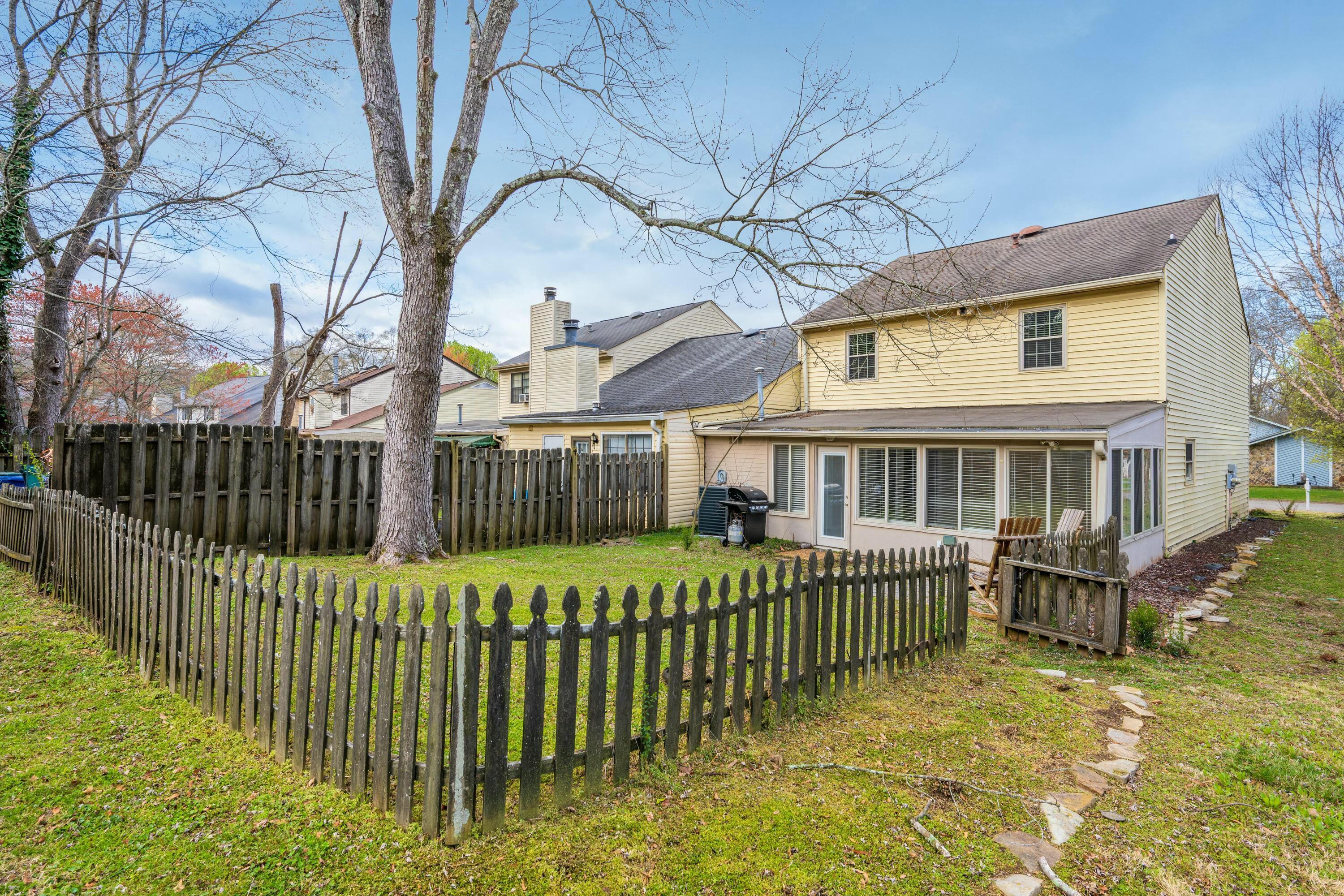 1331 Village Green Drive, Hixson, Tennessee image 7