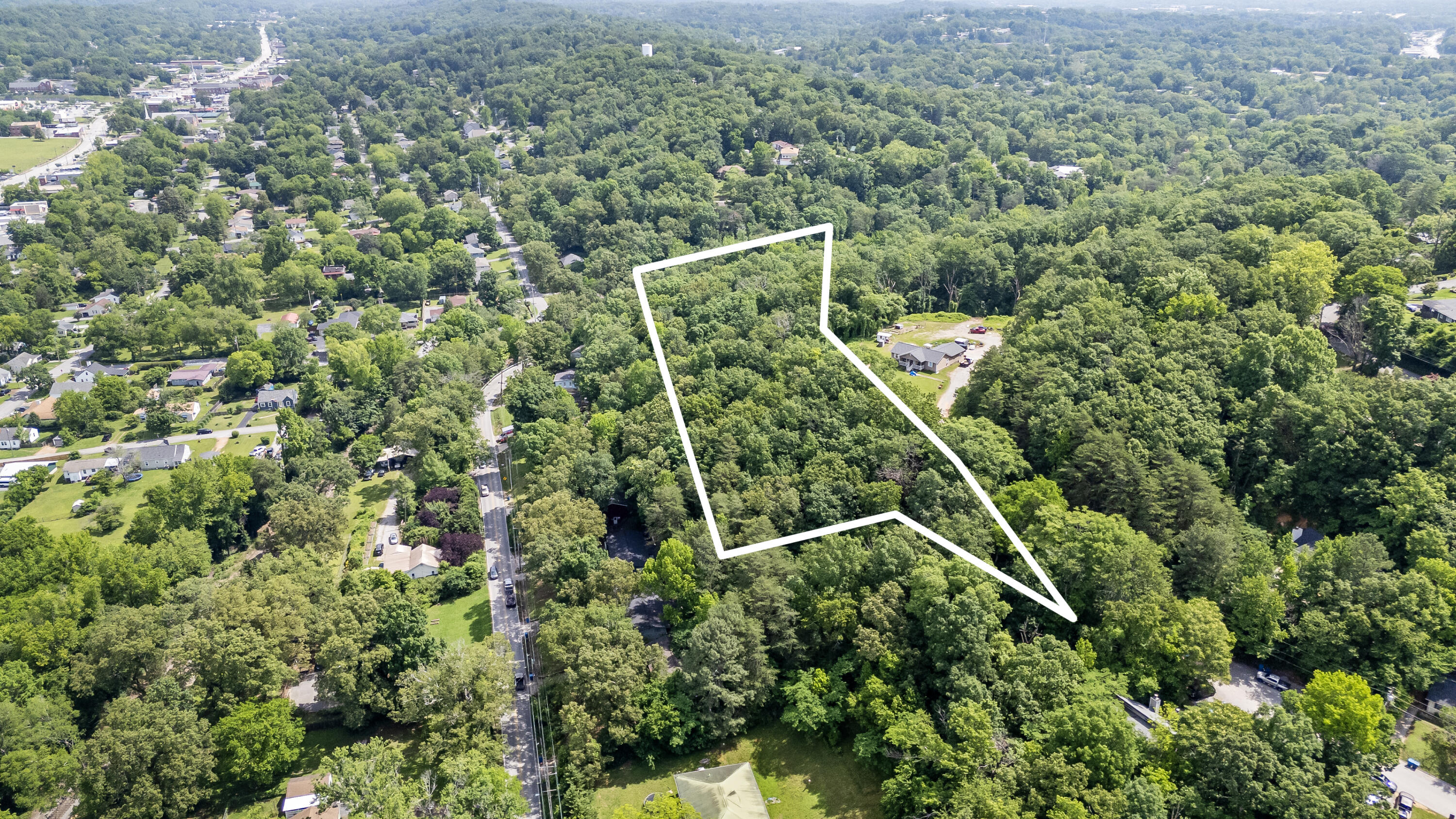 3227 Joselin Lane, Chattanooga, Tennessee image 4