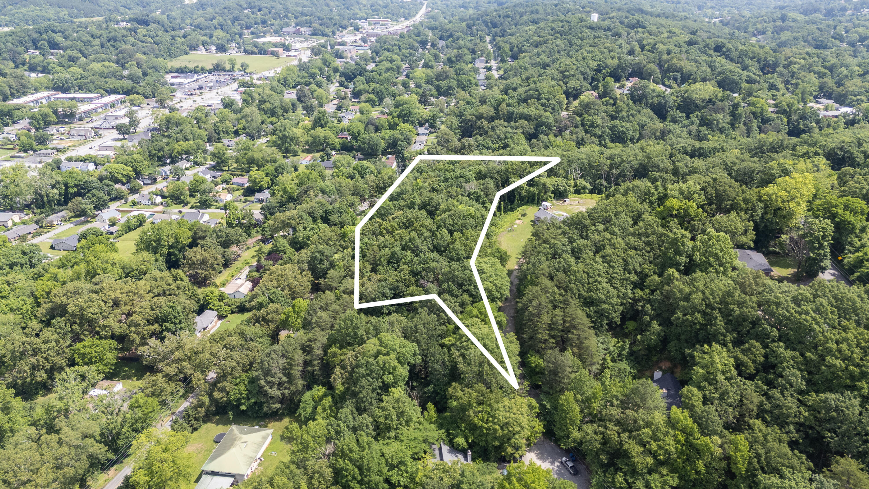 3227 Joselin Lane, Chattanooga, Tennessee image 2