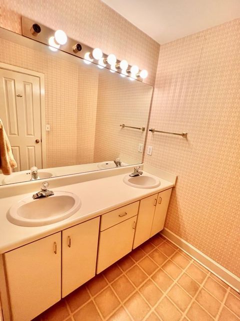 Tiny photo for 8502 Creek Stone Drive, Chattanooga, TN 37421 (MLS # 1507633)