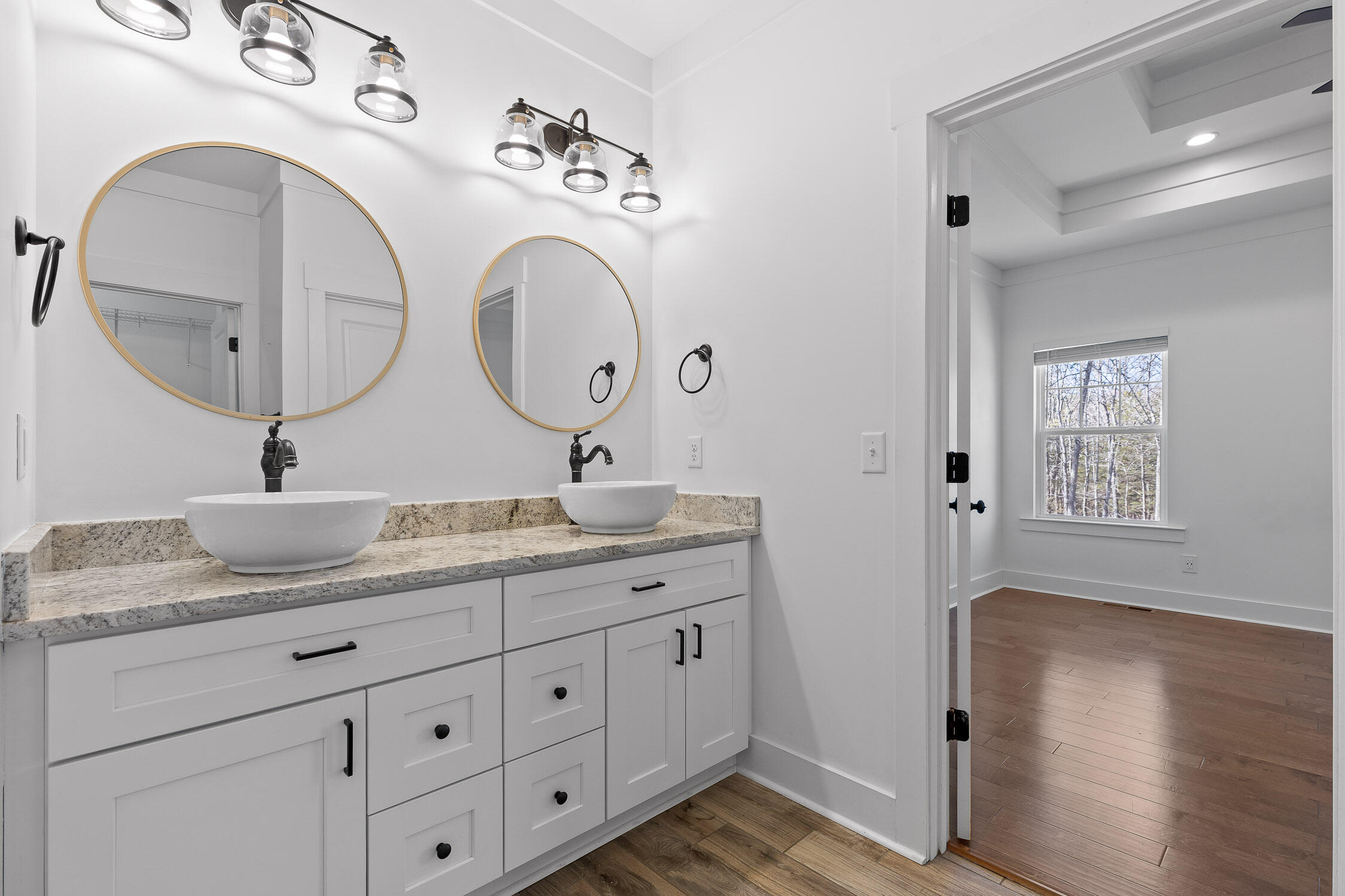 Ooltewah, Tennessee 37363, United States, 3 Bedrooms Bedrooms, ,3 BathroomsBathrooms,Residential,Active,83734