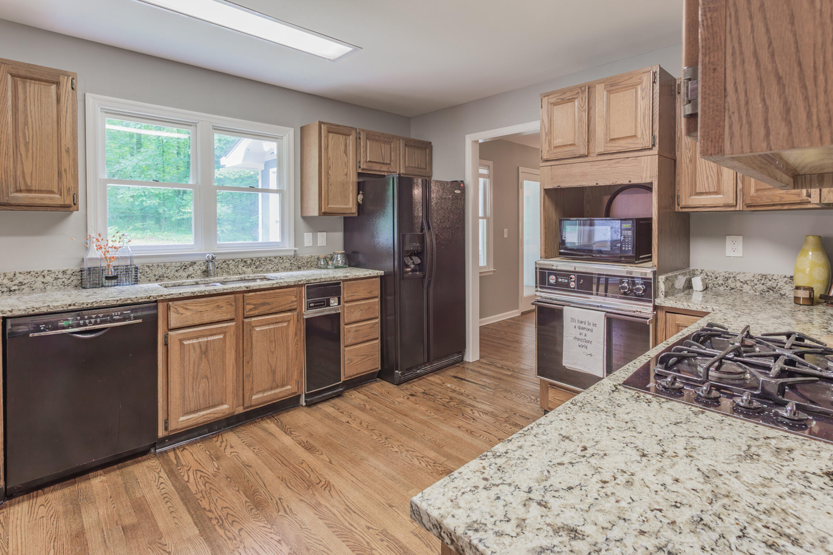 1200 Laurel Springs Way, Signal Mountain, Tennessee image 14