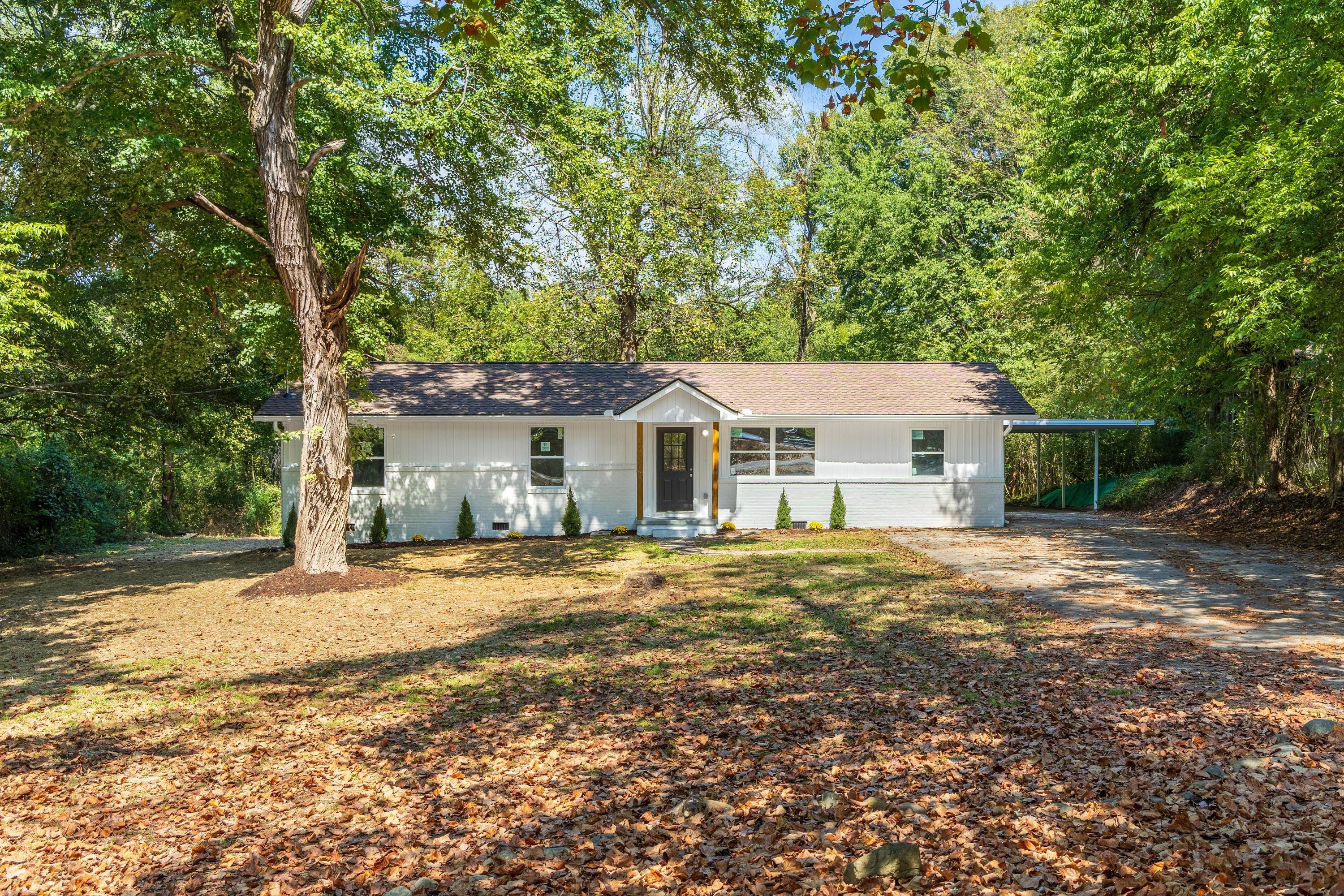 7455 Moses Road