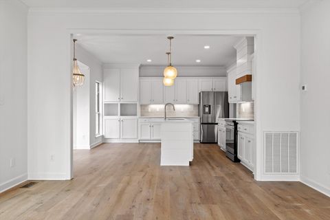 Tiny photo for 4715 Creek Point Lane, Signal Mountain, TN 37377 (MLS # 1526232)