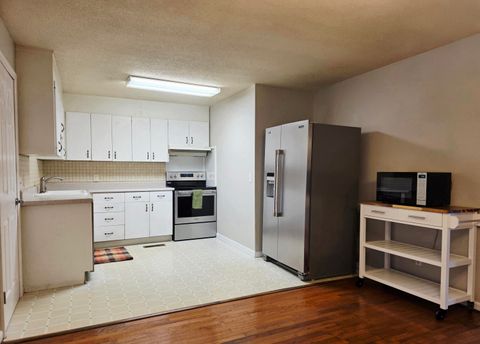 Tiny photo for 7425 Igou Gap Road, Chattanooga, TN 37421 (MLS # 1528268)