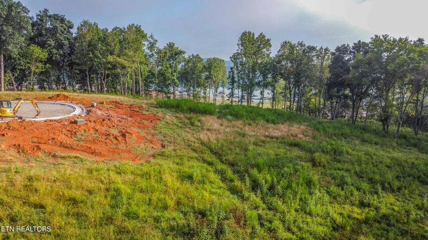 5720 Old Dogwood Trail Trail