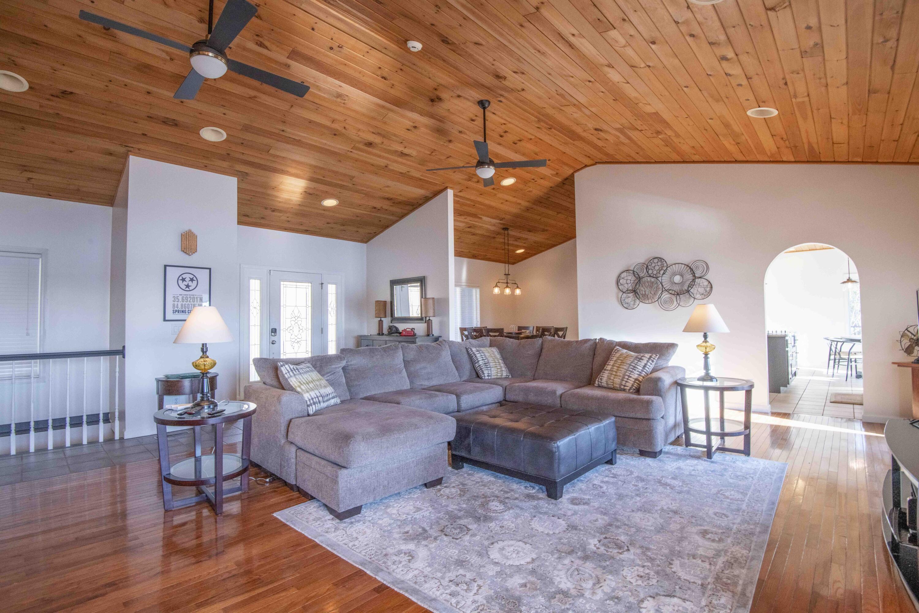 1420 Ware Farms Road, Spring City, Tennessee image 7