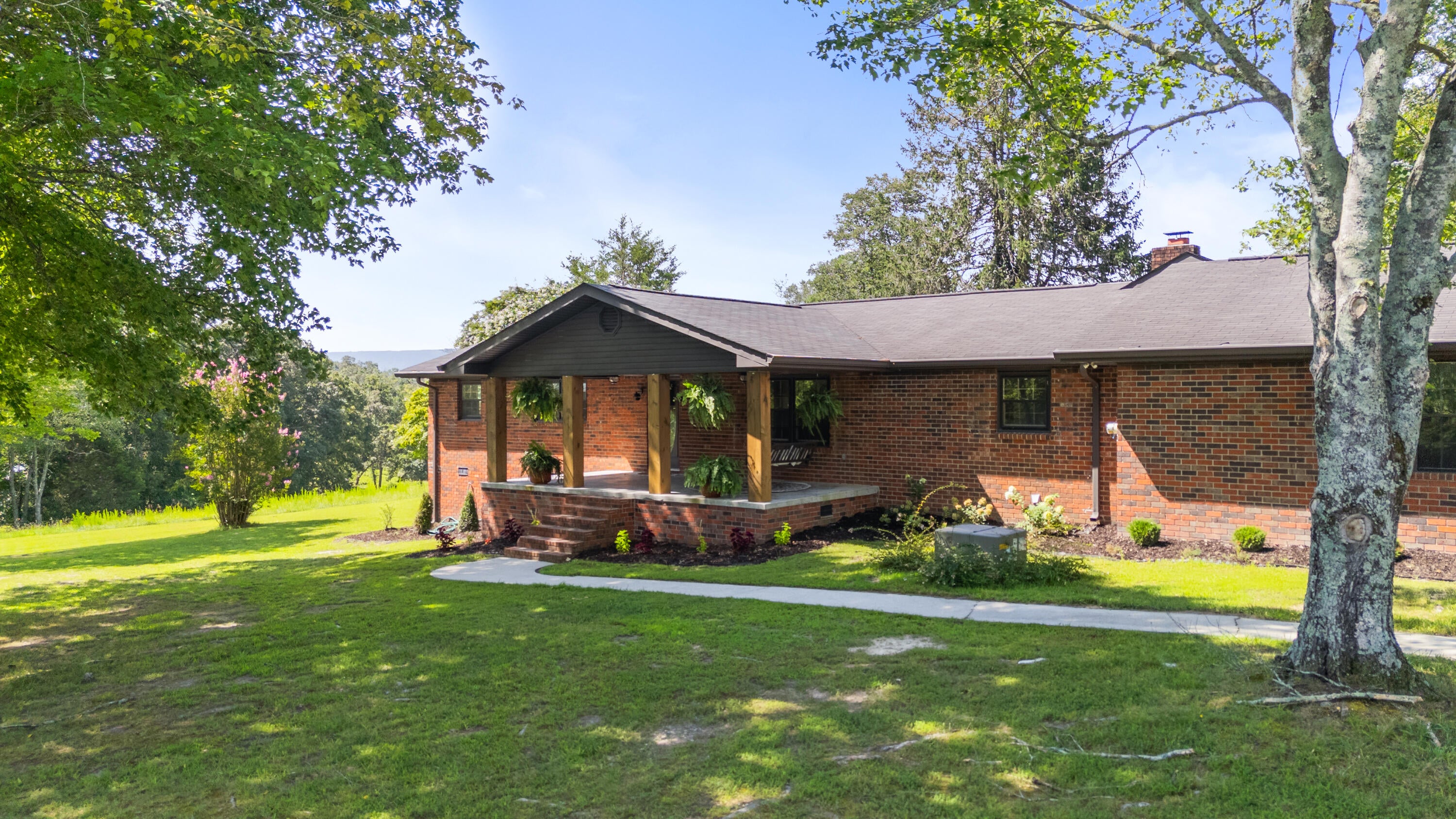 16626 Highway 193