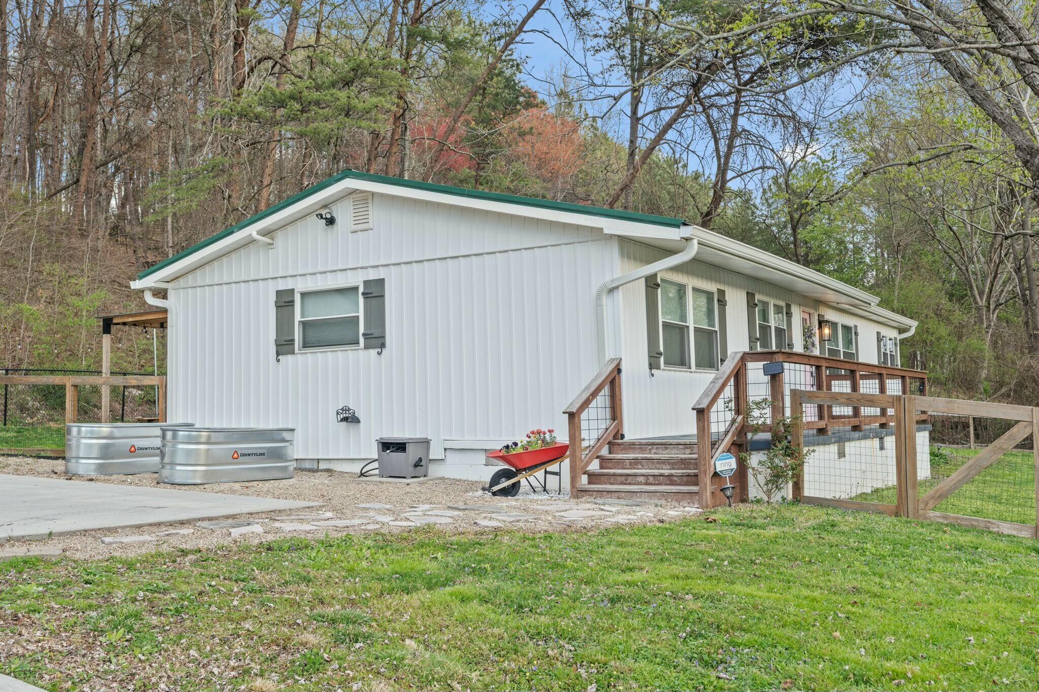 3742 Blue Springs Road, Cleveland, Tennessee image 3