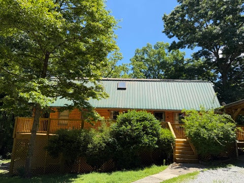Homes For Sale - 8940 Big Bend Road<br/> Signal Mountain, TN 37377
