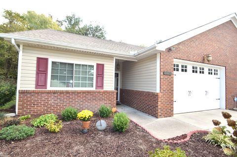 Photo of 5603 Mountain Oaks Lane, Ooltewah, TN 37363 (MLS # 1521917)