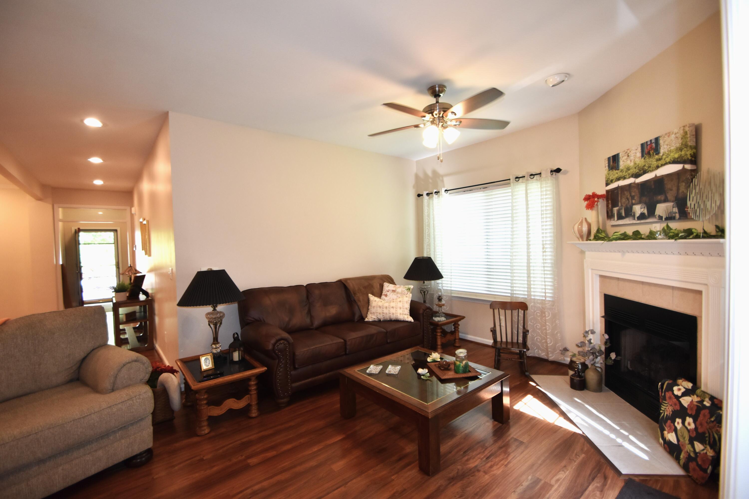 5603 Mountain Oaks Lane