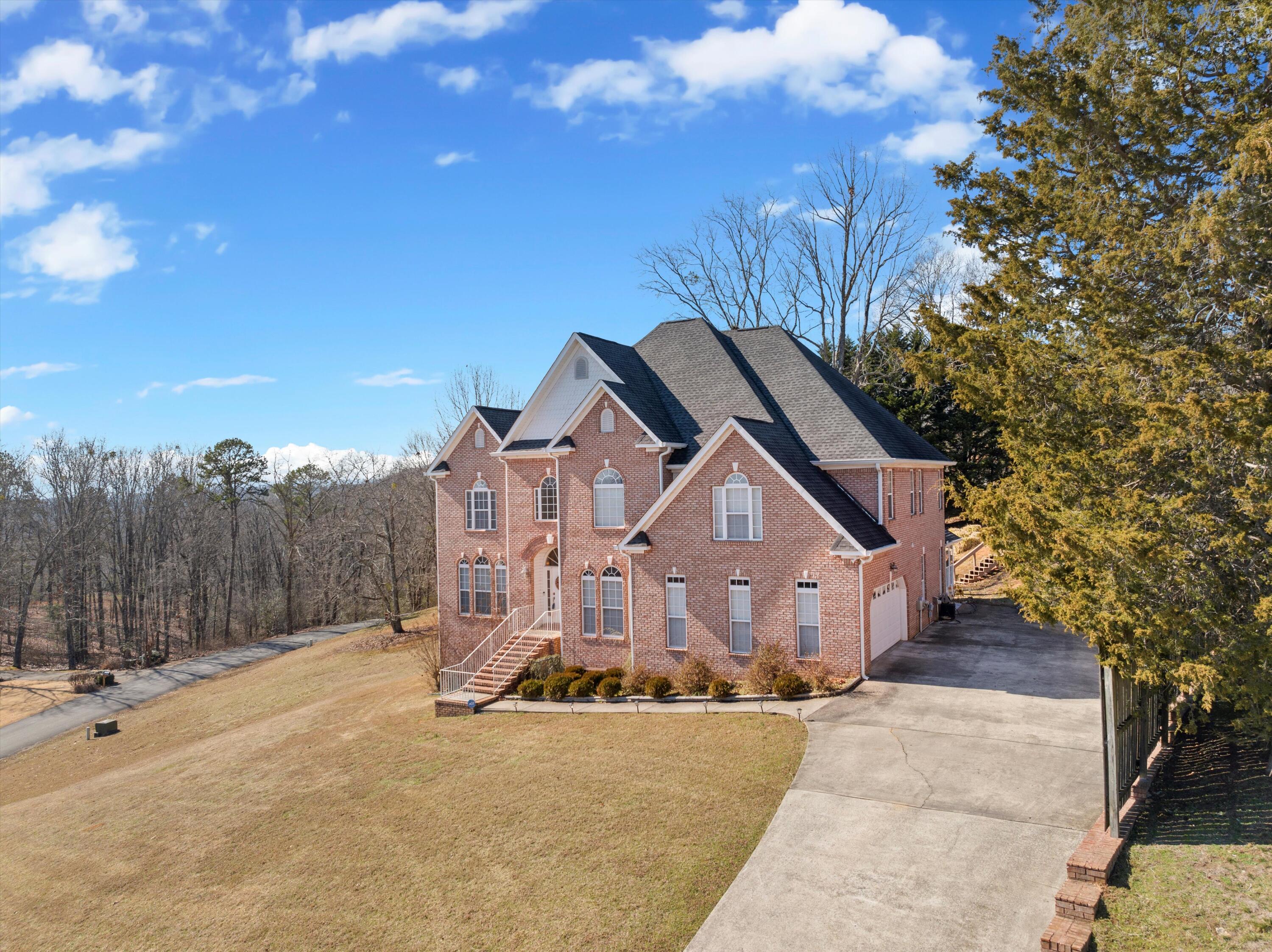 7801 Lake Ridge Drive, Hixson, Tennessee image 2