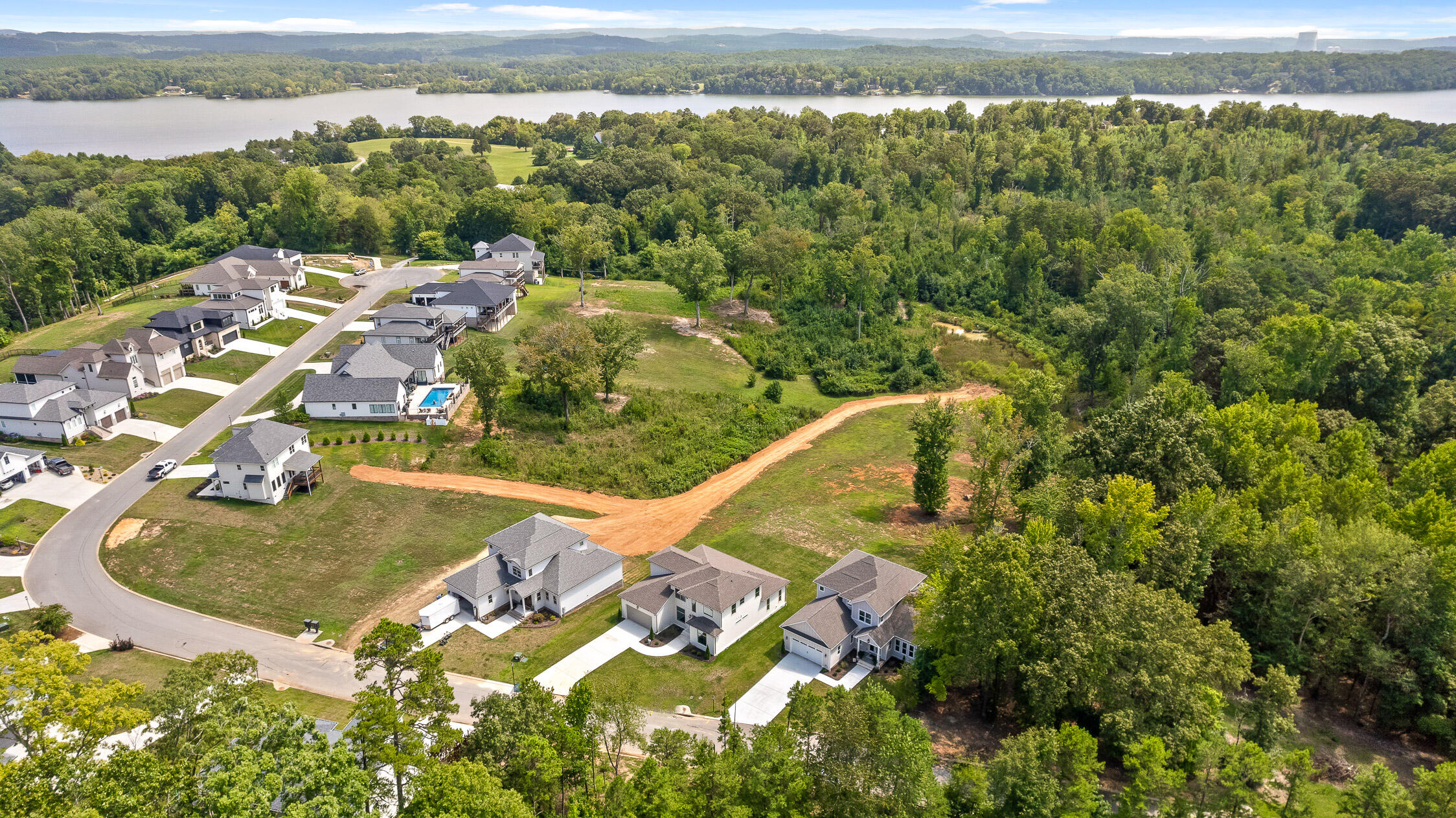 1758 River Breeze Drive, Soddy Daisy, Tennessee image 43