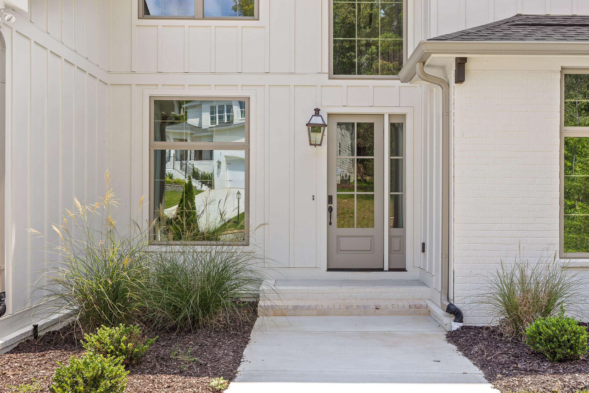 1758 River Breeze Drive, Soddy Daisy, Tennessee image 3